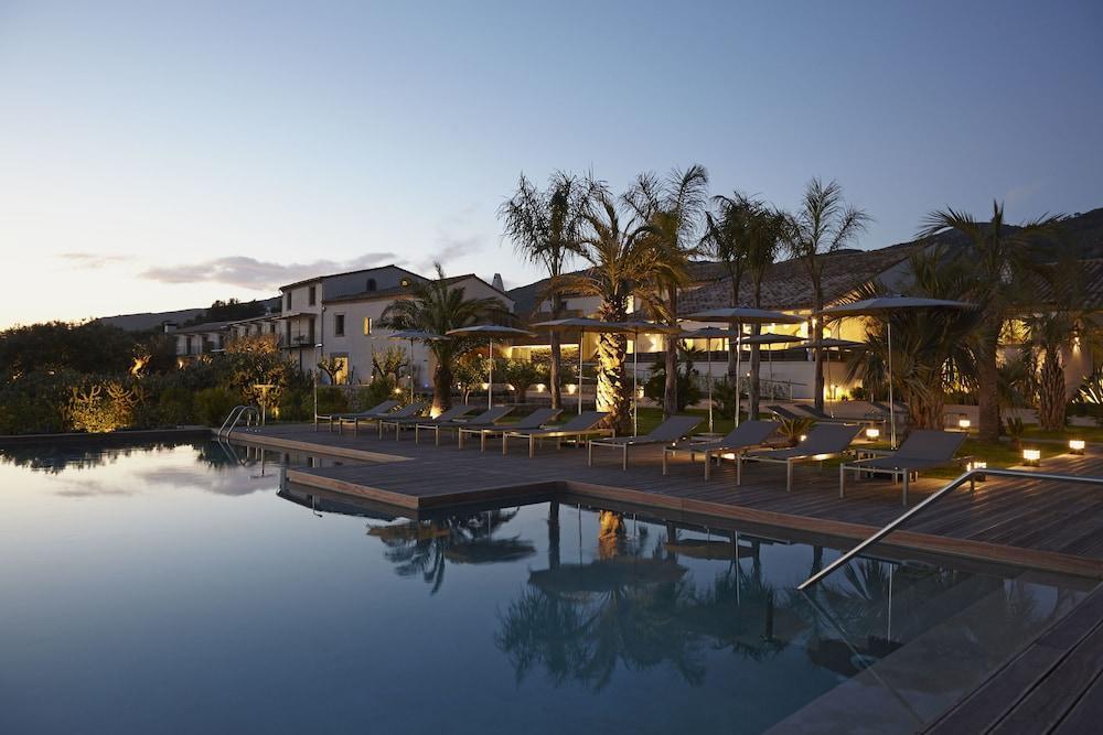 Hotel Mas Lazuli By Fimedhotels Pau Exteriör bild